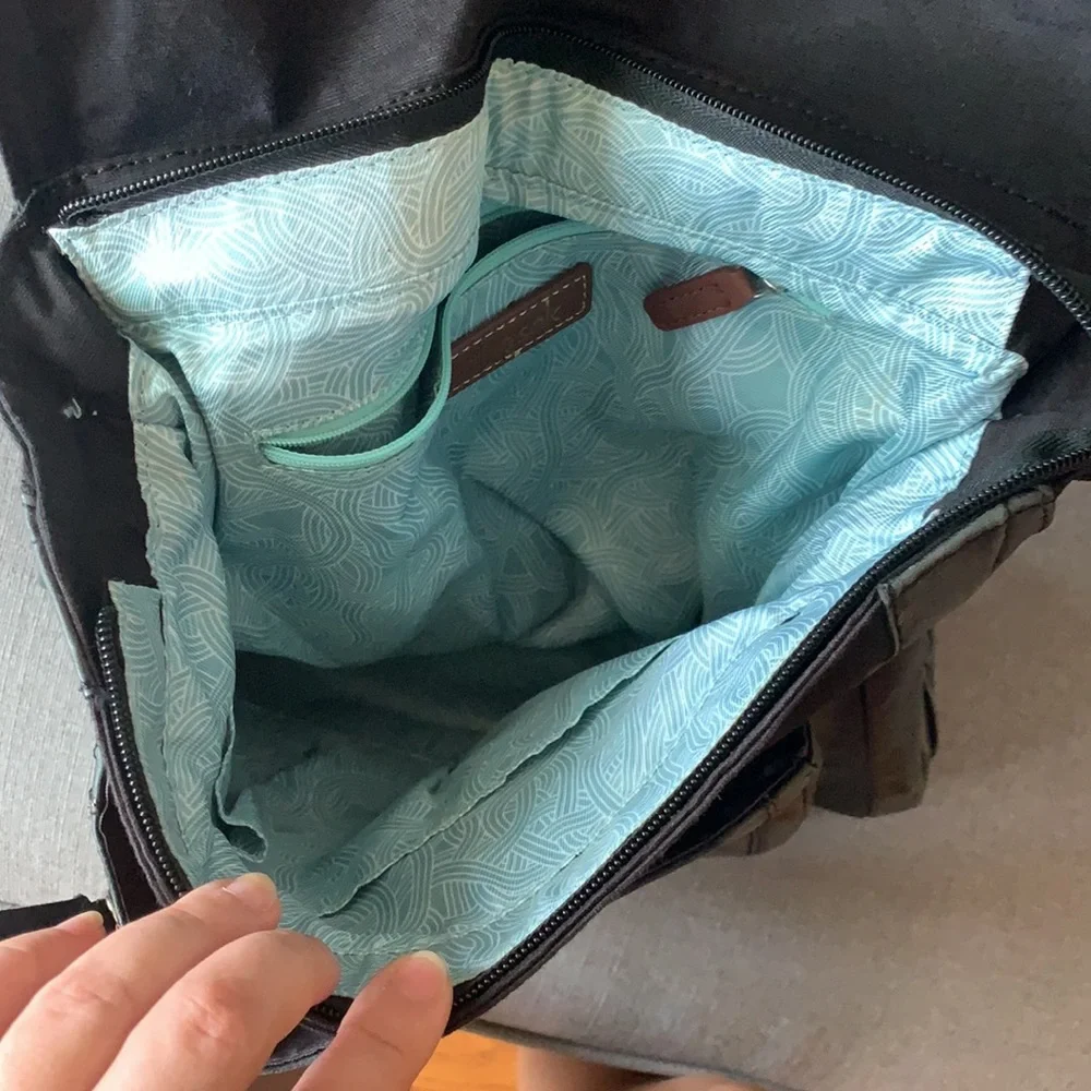 The Sak sak leather